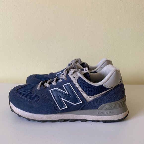 New Balance 574 Navy and White - Picture 2 of 9